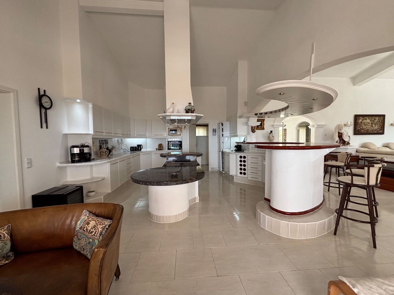 5 bedroom Villa for rent in Muchamiel / Mutxamel with pool garage - € 3,000 (Ref: 9840083)
