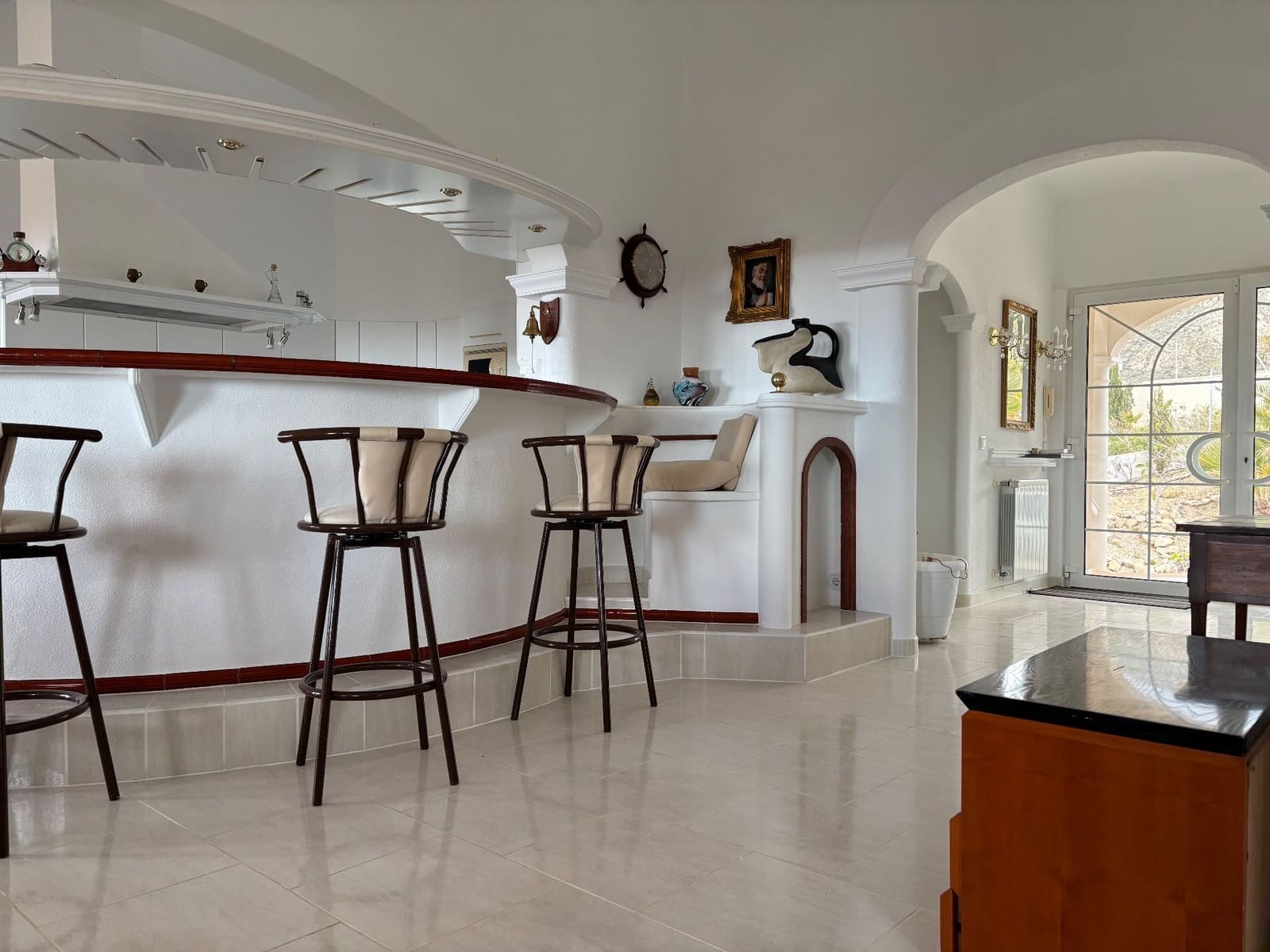 5 bedroom Villa for rent in Muchamiel / Mutxamel with pool garage - € 3,000 (Ref: 9840083)