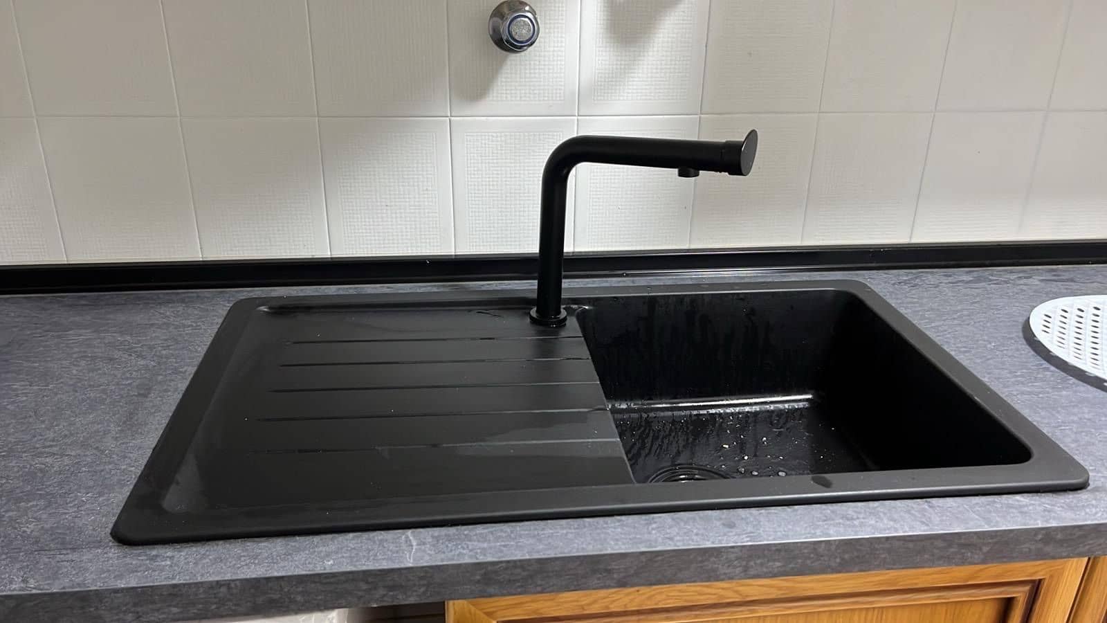 1 Zimmer Apartment zu vermieten in Arenales del Sol mit Pool Garage - 650 € (Ref: 9915262)