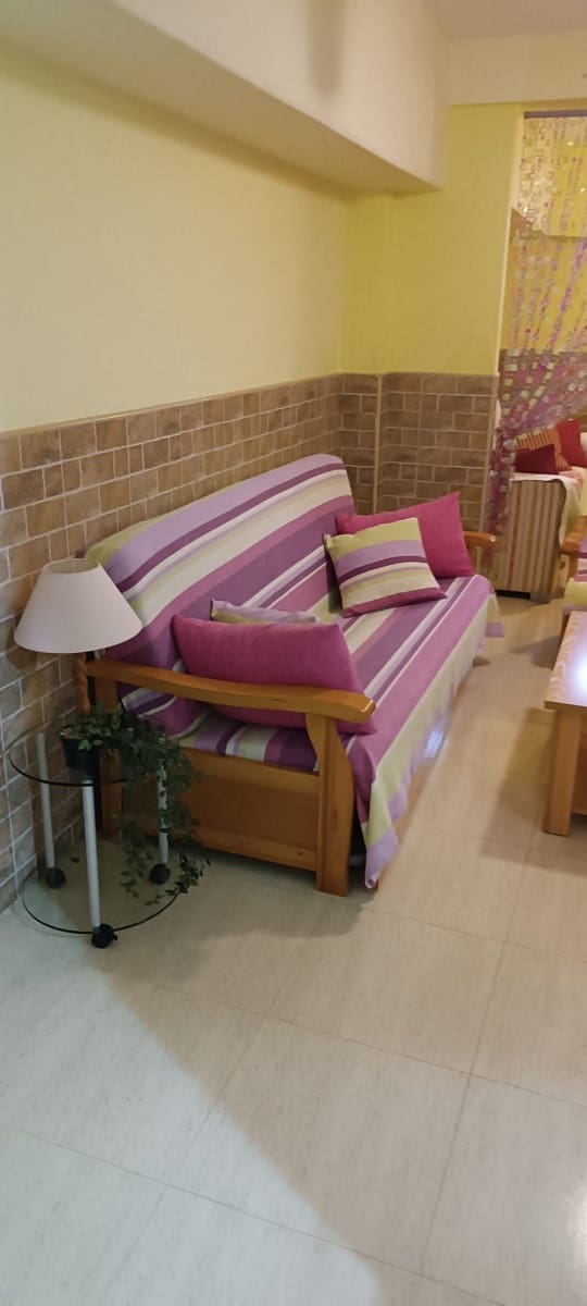 Bungalow de 3 habitaciones en Gran Alacant en alquiler con piscina garaje - 700 € (Ref: 9915263)