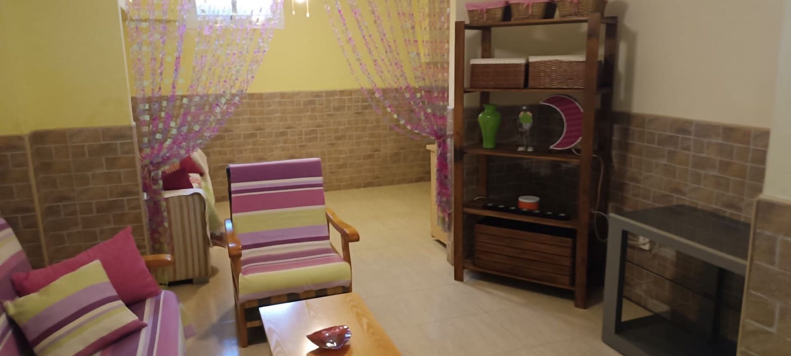 Bungalow de 3 habitaciones en Gran Alacant en alquiler con piscina garaje - 700 € (Ref: 9915263)