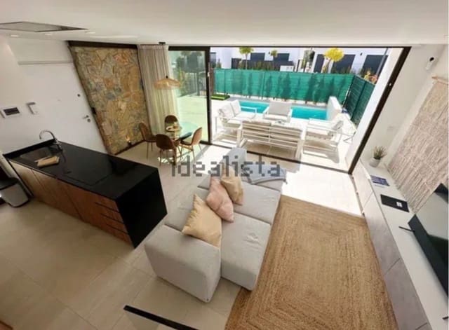 3 makuuhuone Huvila vuokrattavana paikassa Benijófar mukana uima-altaan 
autotalli - 2 300 € (Ref: 9917730)