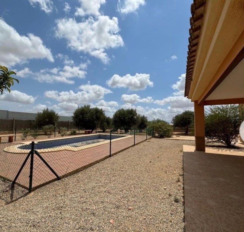5 bedroom Finca/Country House for rent in Crevillente / Crevillent with pool garage - € 1,500 (Ref: 9959209)