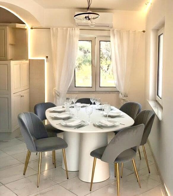 4 makuuhuone Maalaistalo vuokrattavana paikassa Cala Llonga mukana uima-altaan 
autotalli - 10 000 € (Ref: 9795199)