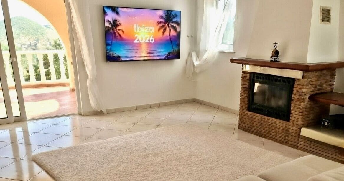 4 makuuhuone Maalaistalo vuokrattavana paikassa Cala Llonga mukana uima-altaan 
autotalli - 10 000 € (Ref: 9795199)