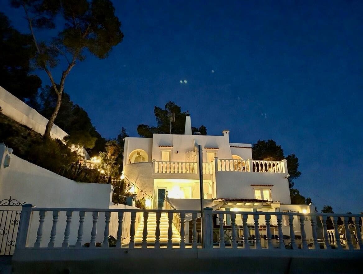 4 makuuhuone Maalaistalo vuokrattavana paikassa Cala Llonga mukana uima-altaan 
autotalli - 10 000 € (Ref: 9795199)