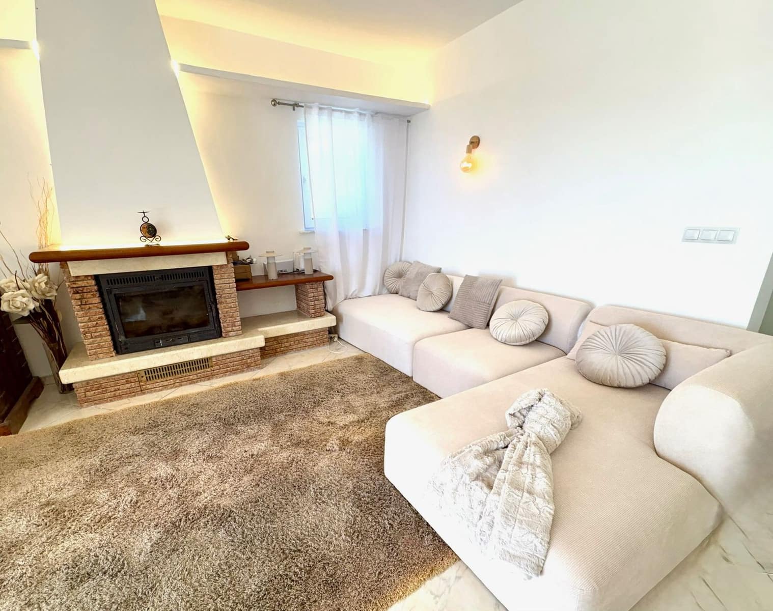 4 makuuhuone Maalaistalo vuokrattavana paikassa Cala Llonga mukana uima-altaan 
autotalli - 10 000 € (Ref: 9795199)