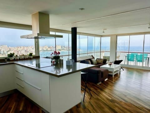 3 makuuhuone Ranta-asunto vuokrattavana paikassa Albufereta, Alicante kaupunki - 7 500 € (Ref: 9800689)