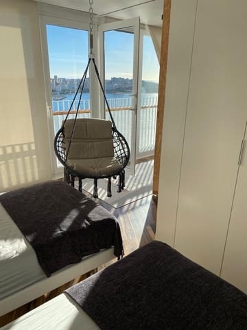 3 bedroom Beach Apartment for holiday rental in Alicante / Alacant city - € 1,500 (Ref: 9826149)