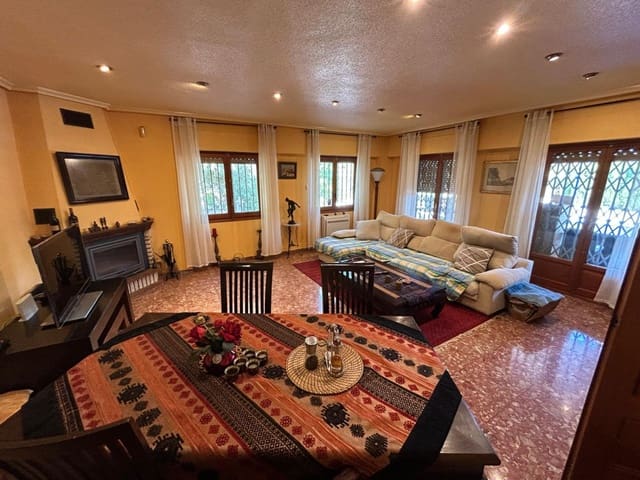 3 sovrum Finca/Hus på landet till salu i Crevillente / Crevillent - 325 000 € (Ref: 10035846)
