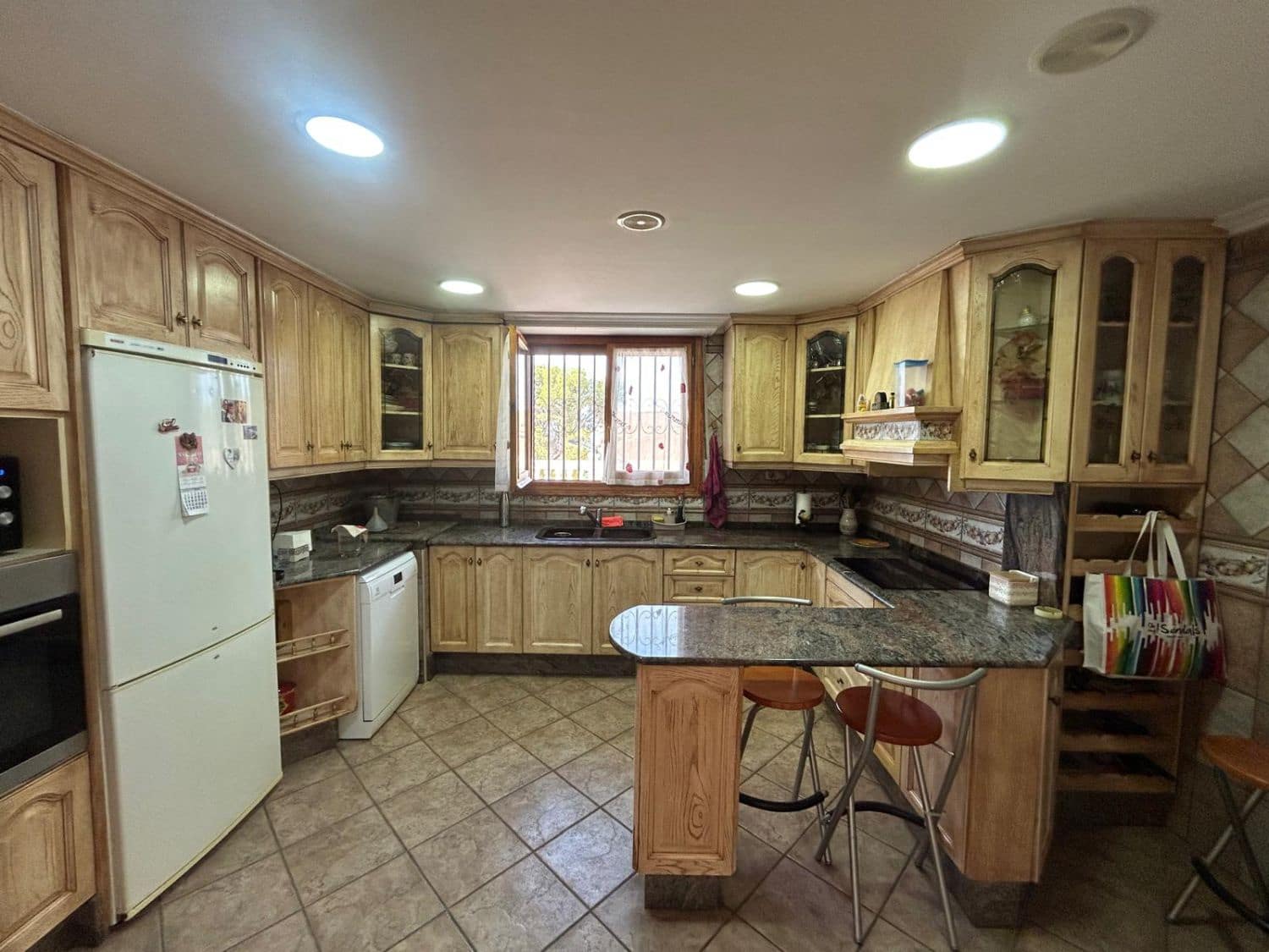 Finca/Casa Rural de 4 habitaciones en Crevillente / Crevillent en venta - 390.000 € (Ref: 10035847)