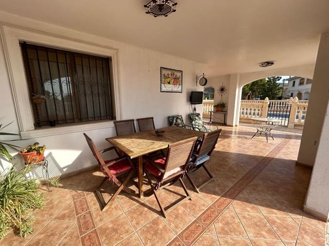 Finca/Casa Rural de 4 habitaciones en Crevillente / Crevillent en venta - 390.000 € (Ref: 10035847)