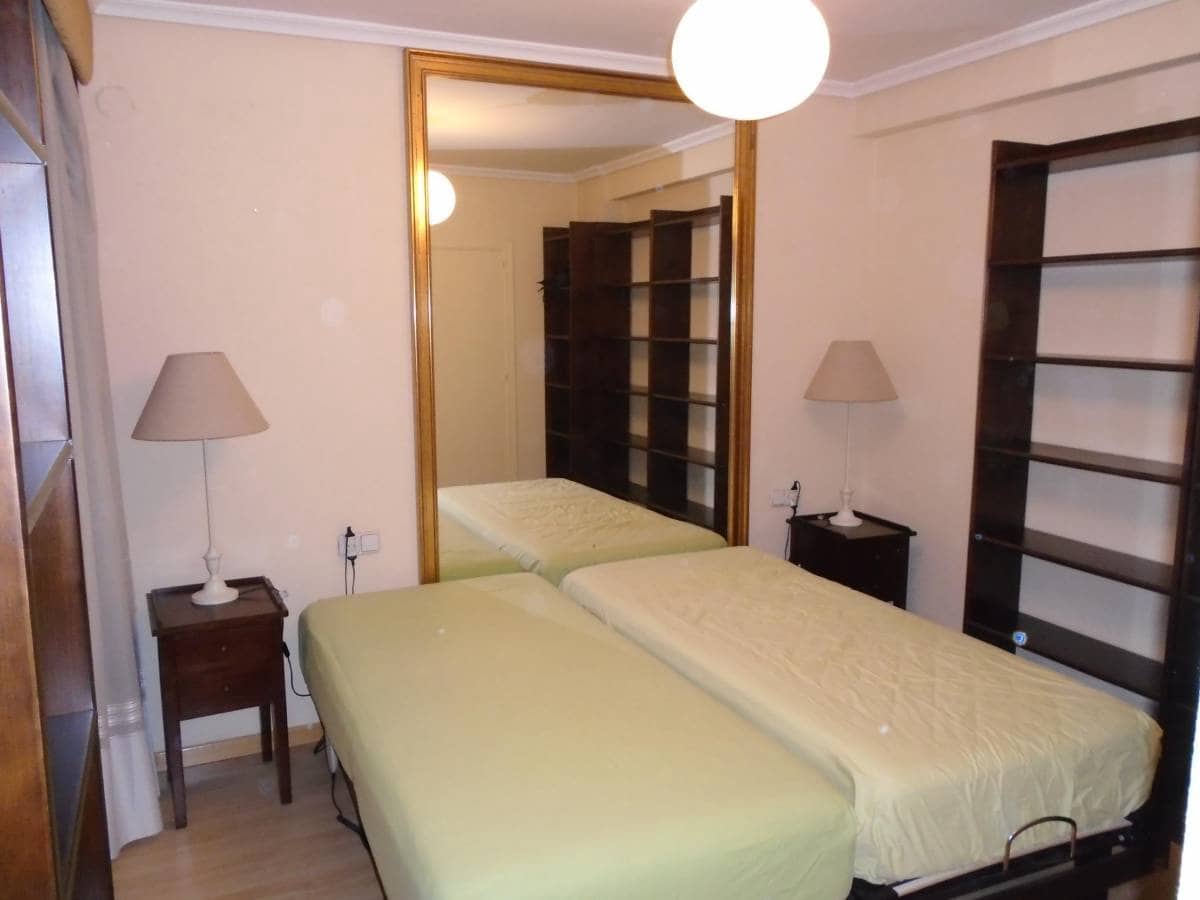 Piso de 6 habitaciones en Alicante / Alacant ciudad en venta - 600.000 € (Ref: 10035852)