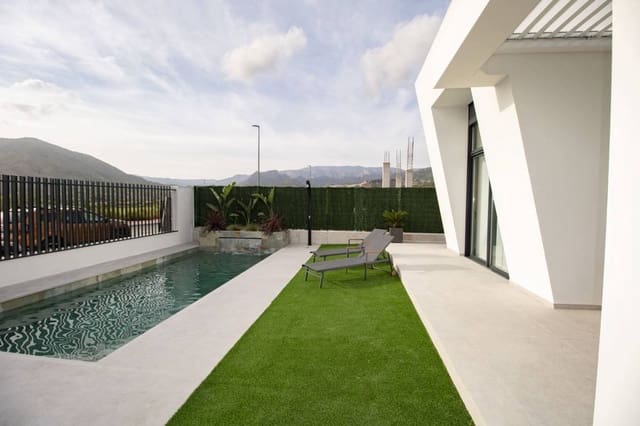 3 bedroom Villa for sale in Finestrat - € 549,000 (Ref: 10035857)