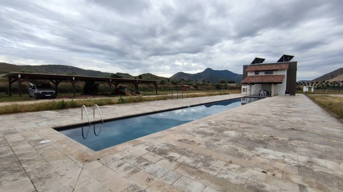 3 slaapkamer Finca/Landhuis te koop in Aspe met garage - € 590.000 (Ref: 10035861)