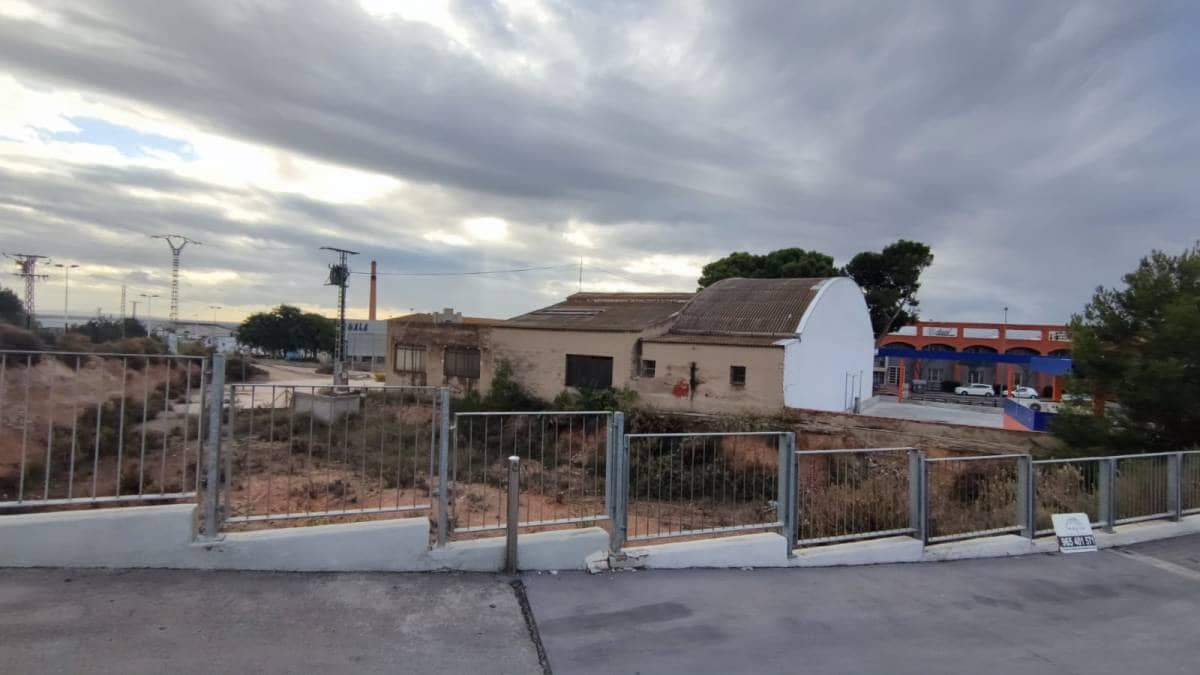 Business for sale in Crevillente / Crevillent - € 390,000 (Ref: 10035866)