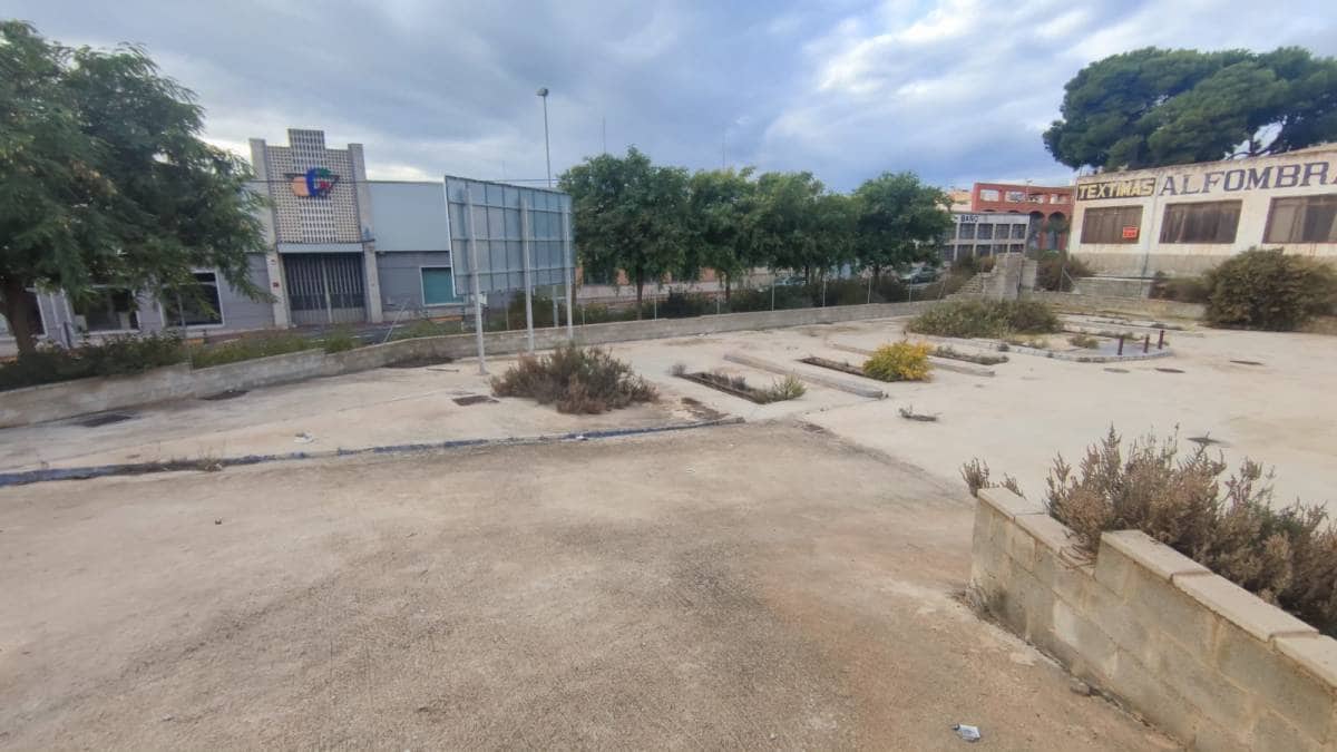 Business for sale in Crevillente / Crevillent - € 390,000 (Ref: 10035866)
