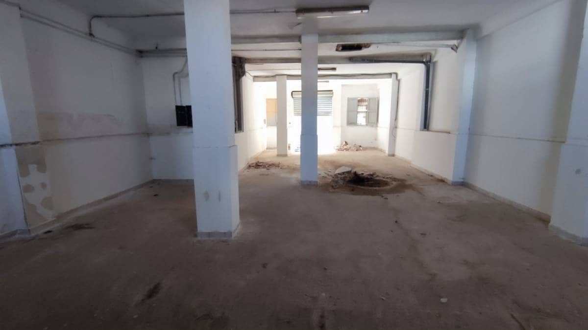 Commercial for sale in Crevillente / Crevillent - € 59,500 (Ref: 10035869)