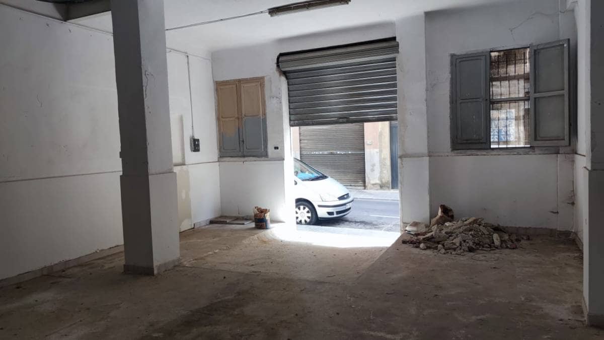 Commercial for sale in Crevillente / Crevillent - € 59,500 (Ref: 10035869)