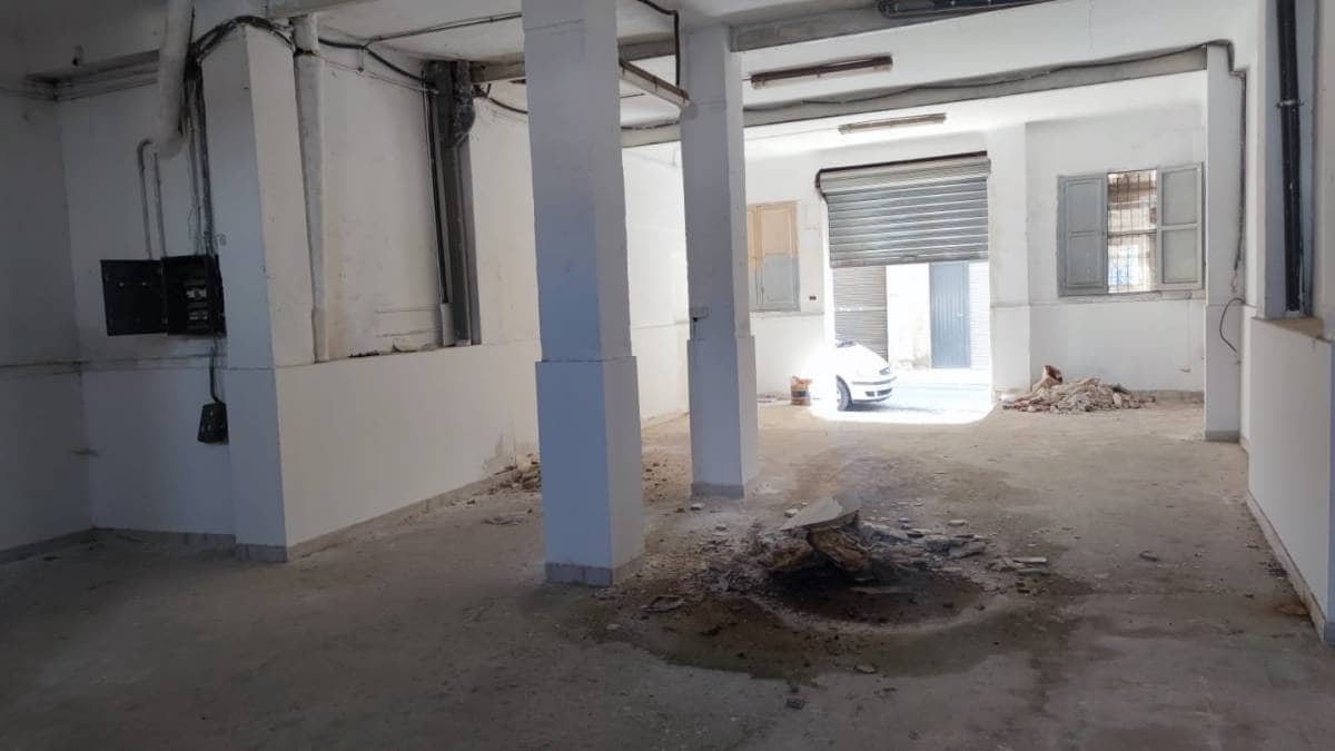 Commercial for sale in Crevillente / Crevillent - € 59,500 (Ref: 10035869)