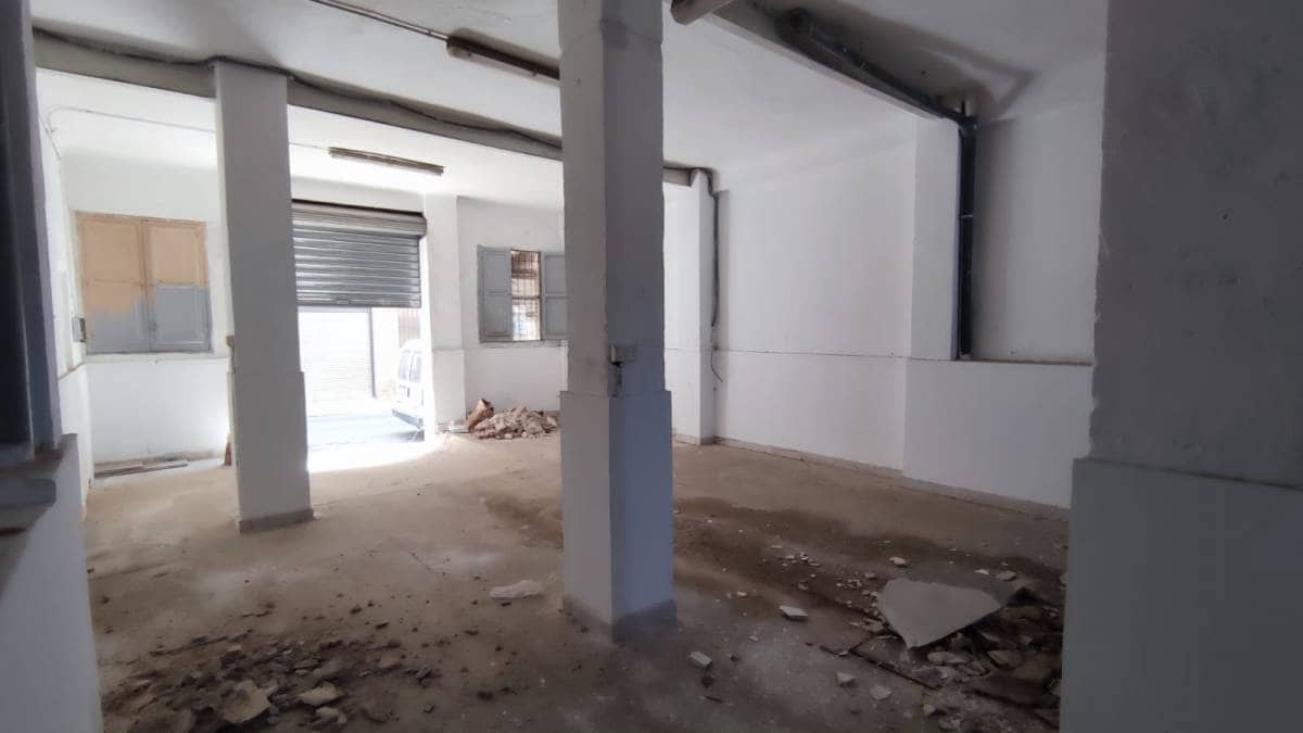 Commercial for sale in Crevillente / Crevillent - € 59,500 (Ref: 10035869)
