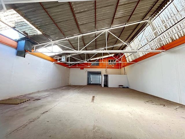 2 sypialnia Biznes na sprzedaż w Crevillente / Crevillent - 320 000 € (Ref: 10035875)