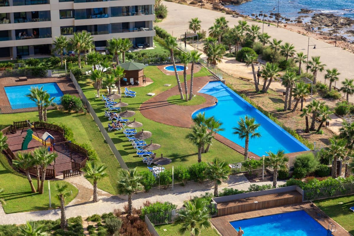 2 bedroom Apartment for sale in Orihuela with garage - € 404,000 (Ref: 10035880)
