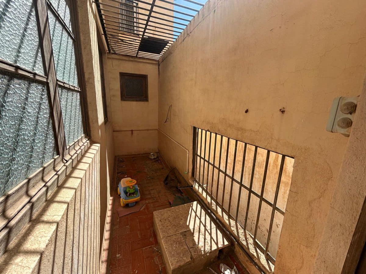 2 slaapkamer Commercieel te koop in Crevillente / Crevillent - € 99.000 (Ref: 10035890)