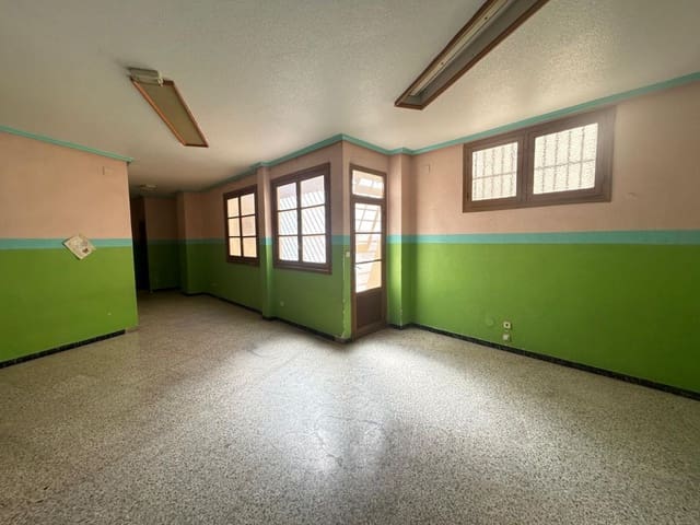 2 slaapkamer Commercieel te koop in Crevillente / Crevillent - € 99.000 (Ref: 10035890)