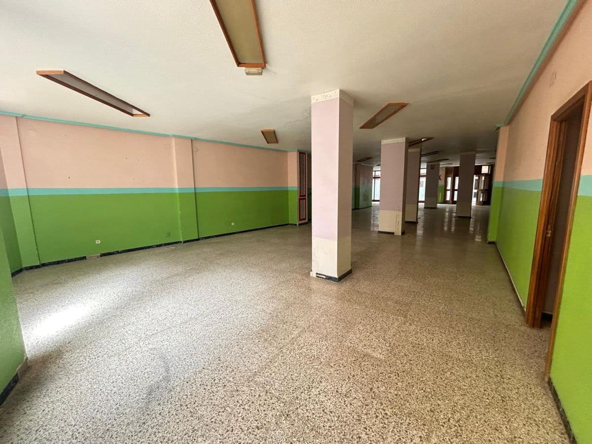 2 slaapkamer Commercieel te koop in Crevillente / Crevillent - € 99.000 (Ref: 10035890)