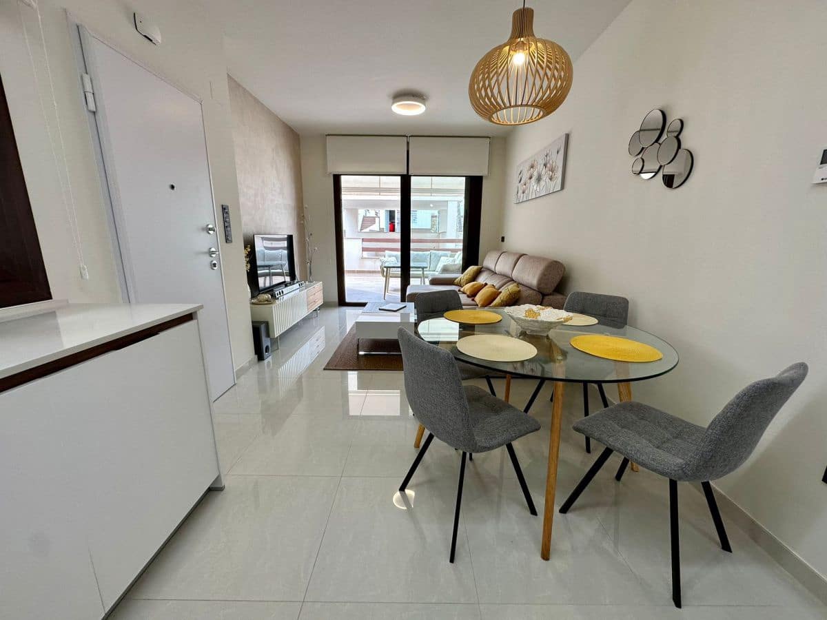 3 Zimmer Reihenhaus zu verkaufen in Los Balcones mit Garage - 265.000 € (Ref: 10035892)