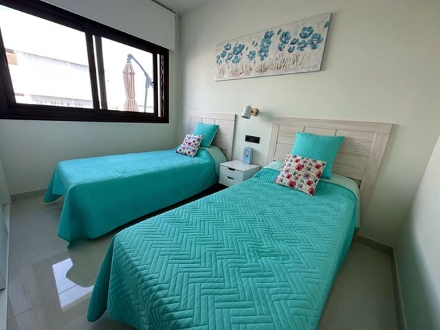 3 Zimmer Reihenhaus zu verkaufen in Los Balcones mit Garage - 265.000 € (Ref: 10035892)