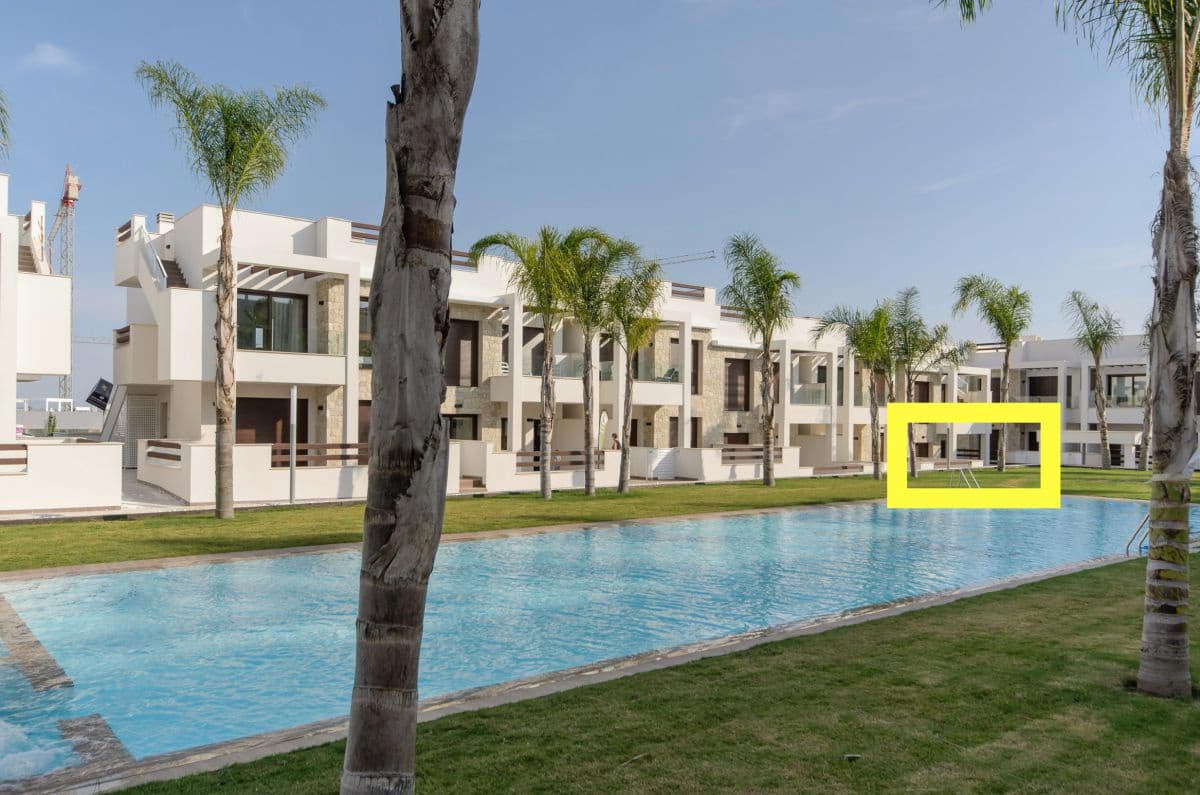 3 Zimmer Reihenhaus zu verkaufen in Los Balcones mit Garage - 265.000 € (Ref: 10035892)