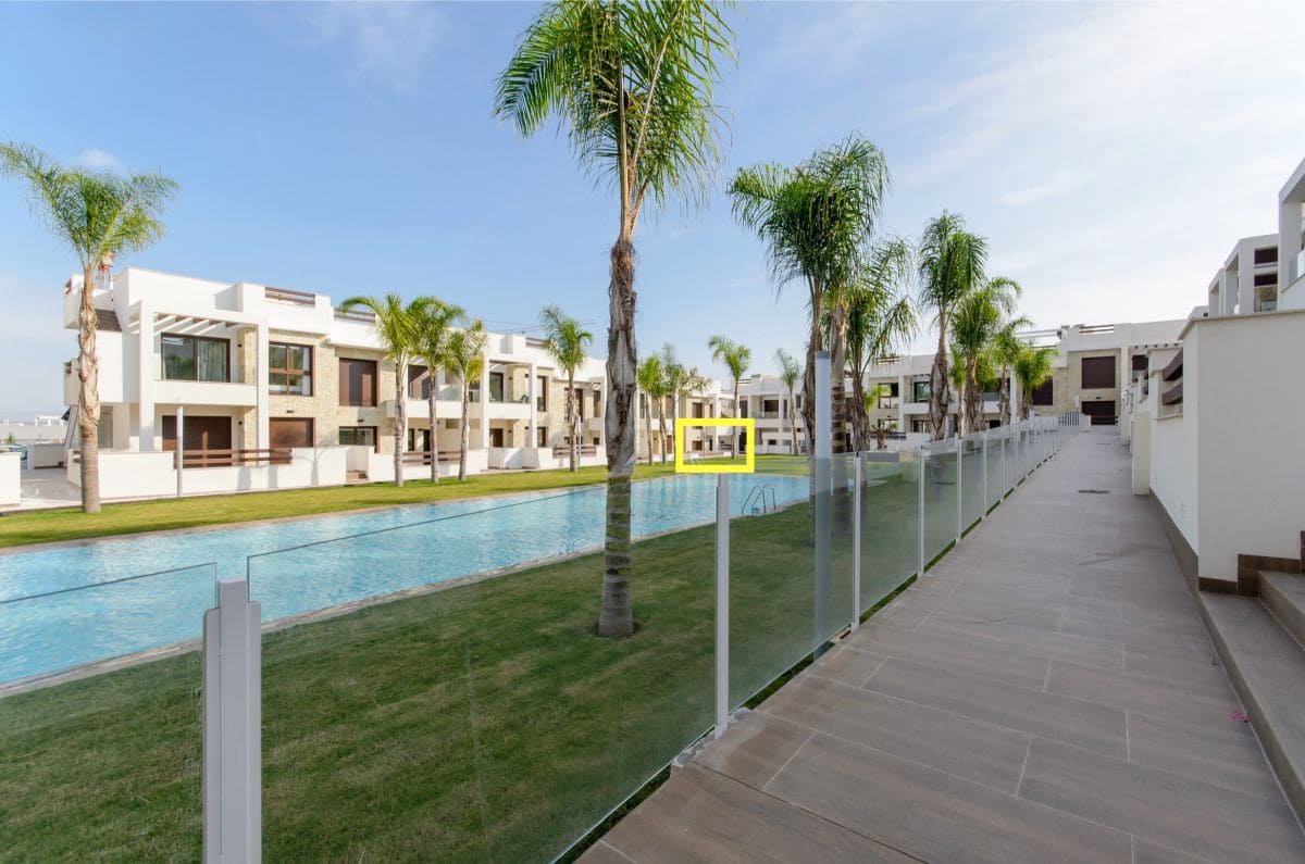 3 Zimmer Reihenhaus zu verkaufen in Los Balcones mit Garage - 265.000 € (Ref: 10035892)