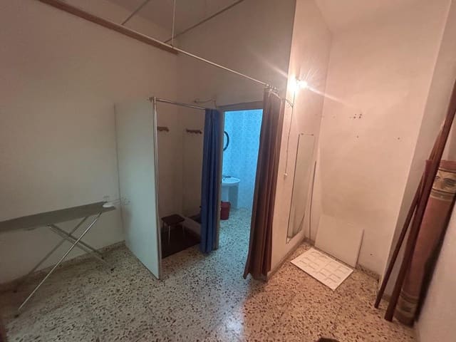 1 slaapkamer Commercieel te koop in Crevillente / Crevillent - € 45.000 (Ref: 10035894)