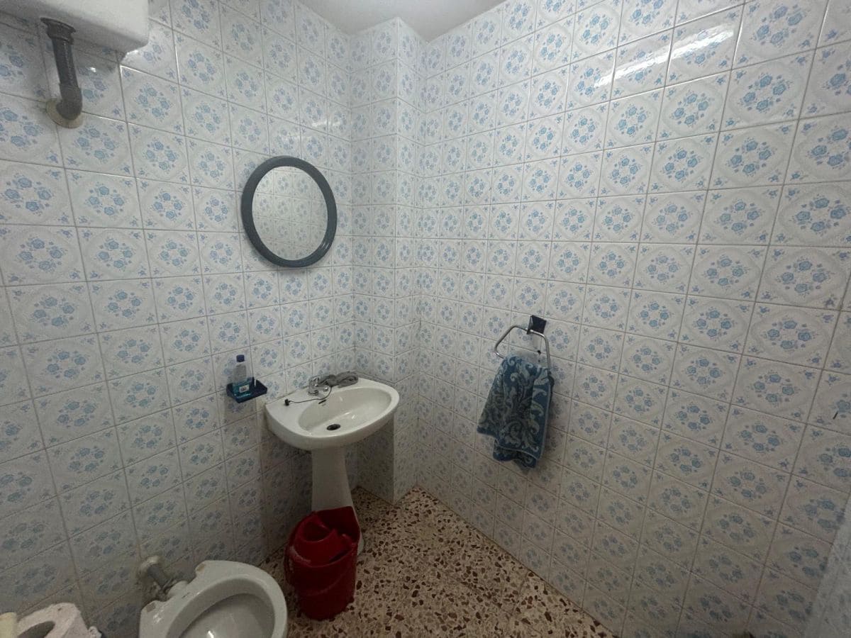 1 bedroom Commercial for sale in Crevillente / Crevillent - € 45,000 (Ref: 10035894)