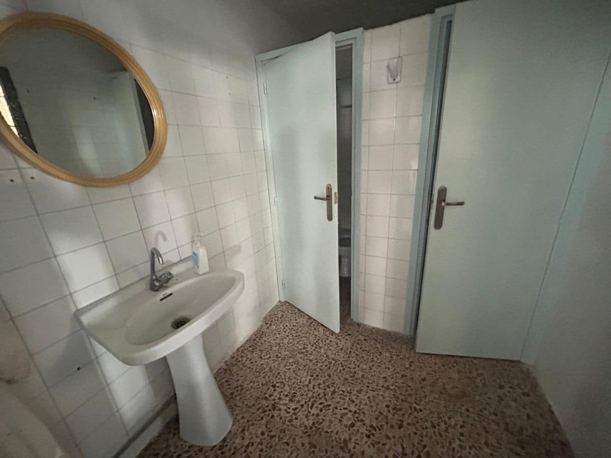1 quarto Empresa para venda em Crevillente / Crevillent - 255 000 € (Ref: 10035895)