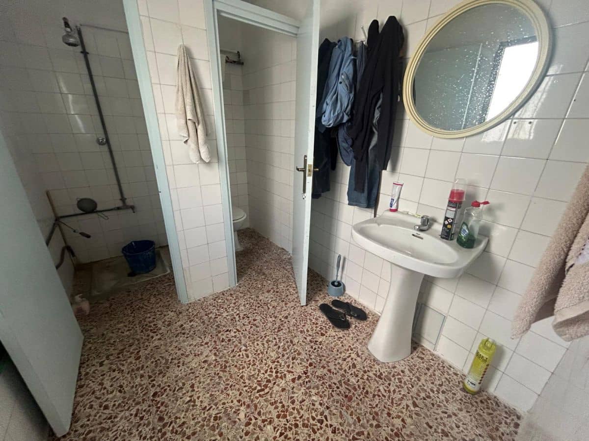 1 quarto Empresa para venda em Crevillente / Crevillent - 255 000 € (Ref: 10035895)