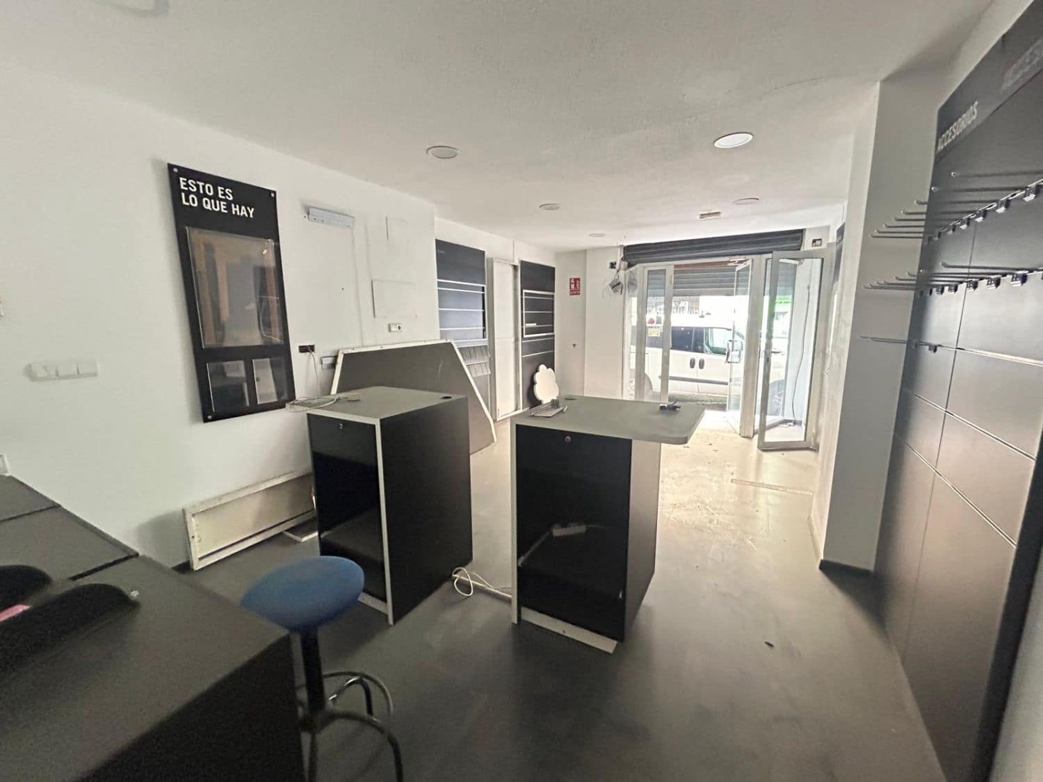 3 sovrum Kommersiell att hyra i Crevillente / Crevillent - 600 € (Ref: 10035900)