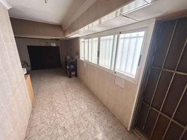 3 sovrum Kommersiell att hyra i Crevillente / Crevillent - 600 € (Ref: 10035900)