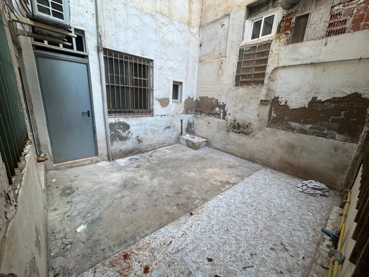 3 sovrum Kommersiell att hyra i Crevillente / Crevillent - 600 € (Ref: 10035900)