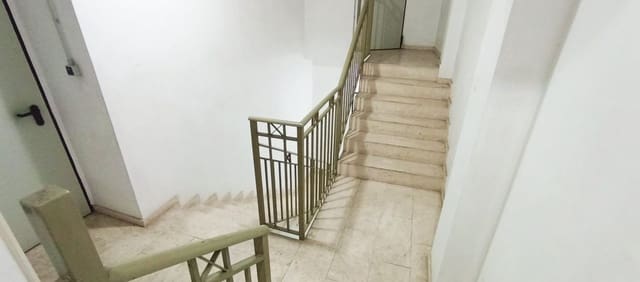 Garage te koop in Crevillente / Crevillent - € 12.000 (Ref: 10035903)