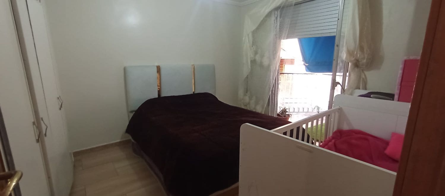 4 bedroom Flat for sale in Crevillente / Crevillent - € 124,000 (Ref: 10035904)