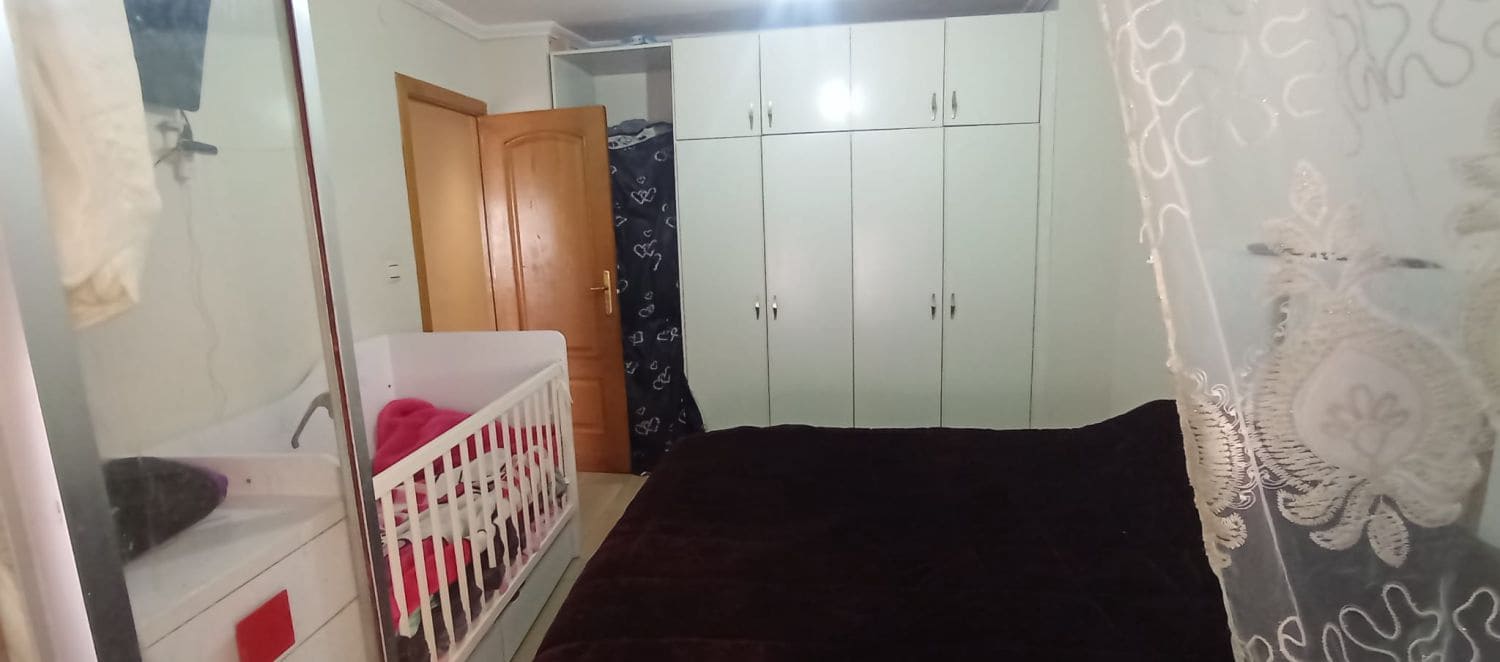 4 bedroom Flat for sale in Crevillente / Crevillent - € 124,000 (Ref: 10035904)