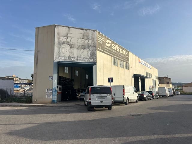 Företag till salu i Crevillente / Crevillent - 500 000 € (Ref: 10035905)