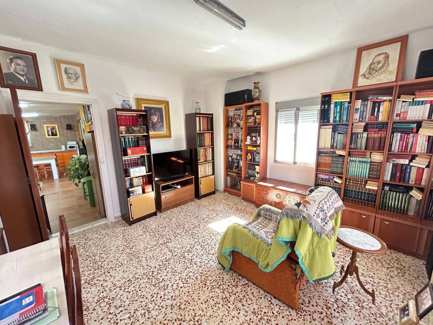 4 makuuhuone Huvila myytävänä paikassa Crevillente / Crevillent - 250 000 € (Ref: 10035911)