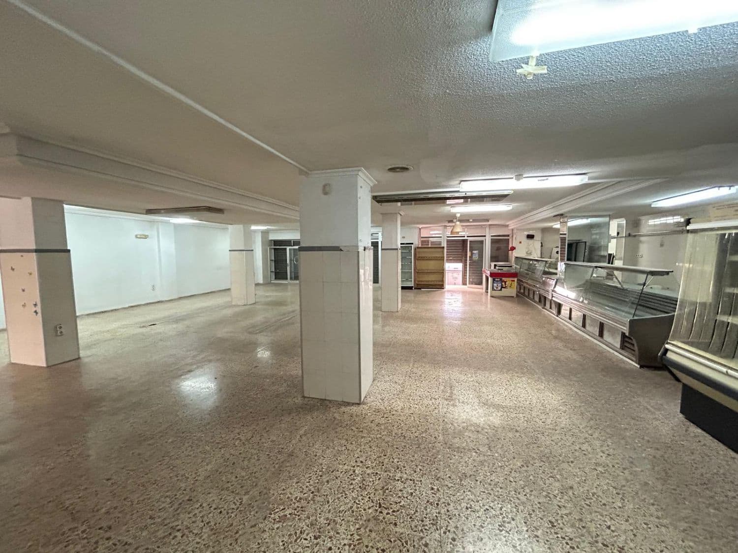 Kommersiell till salu i Crevillente / Crevillent - 109 000 € (Ref: 10035916)