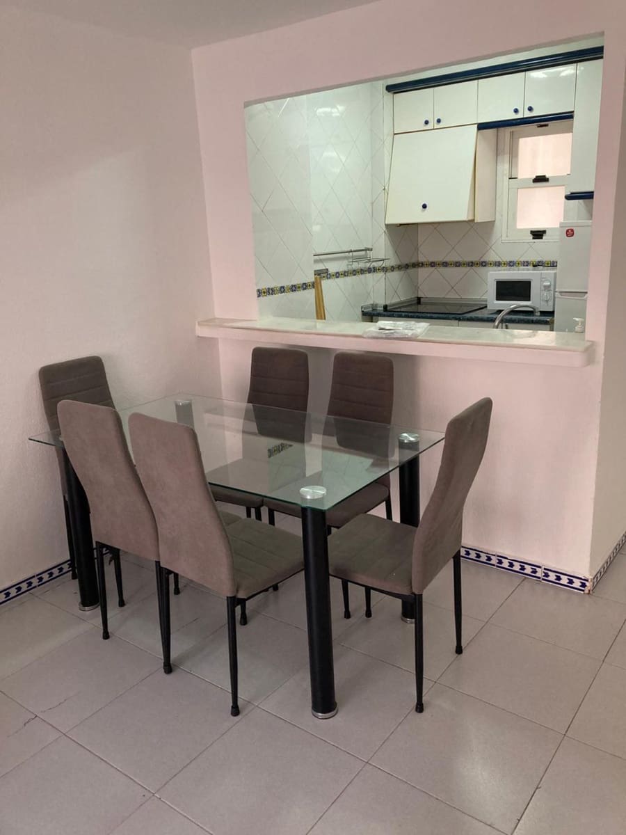 2 sypialnia Apartament na sprzedaż w Torrevieja - 179 500 € (Ref: 10035918)