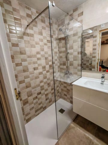 2 bedroom Apartment for sale in Torrevieja - € 179,500 (Ref: 10035918)