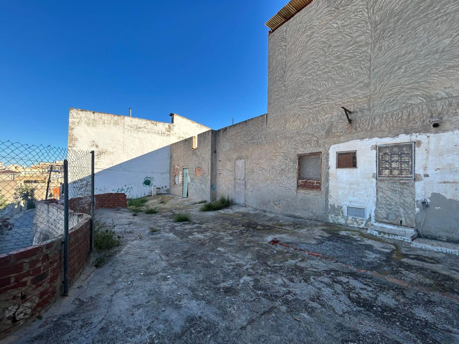 3 soveværelse Byhus til salg i Crevillente / Crevillent - € 87.500 (Ref: 10035921)